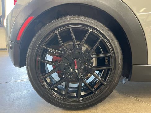 Used 2019 MINI Cooper 2-Door Hardtop FWD image 32