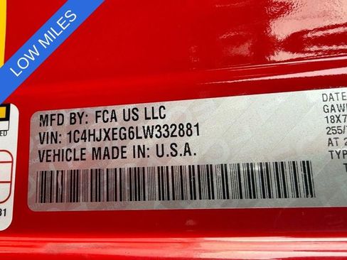 Used 2020 Jeep Wrangler Unlimited Sahara image 22