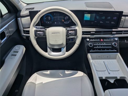 New 2026 Hyundai Santa Fe SE FWD image 18
