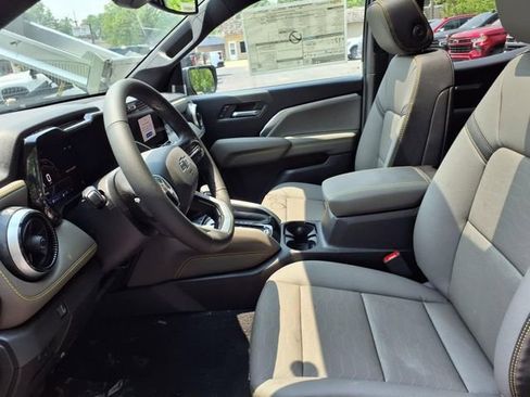 New 2025 Chevrolet Colorado ZR2 image 5