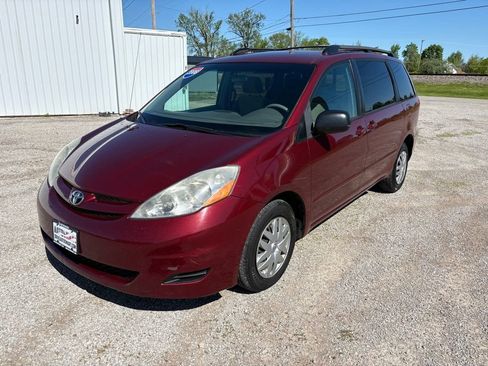 Used 2008 Toyota Sienna LE FWD image 7