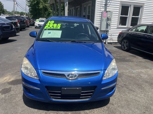 Used 2010 Hyundai Elantra GLS FWD image 4