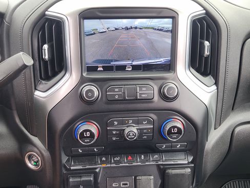 Used 2021 Chevrolet Silverado 1500 RST w/ Convenience Package II AWD/4WD image 18