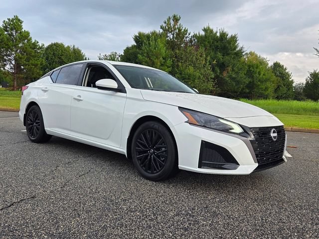 New 2026 Nissan Altima 2.5 SV w/ SV Special Edition Package FWD image 1