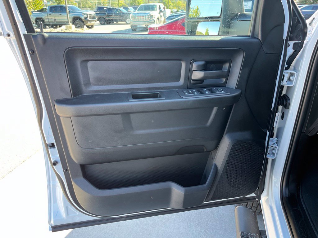 New 2027 RAM 3500 Tradesman AWD/4WD image 5