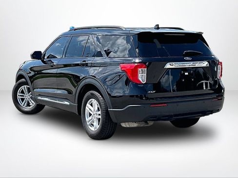 Used 2020 Ford Explorer XLT w/ Comfort Package RWD image 13