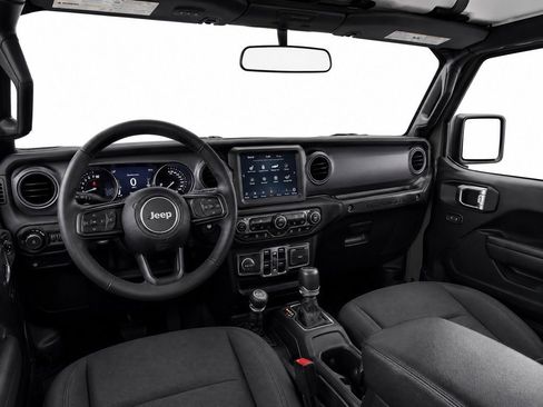 Used 2023 Jeep Wrangler Unlimited w/ Cold Weather Group AWD/4WD image 28