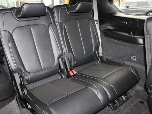 Used 2022 Jeep Grand Cherokee L Overland w/ MOPAR Finishing Package image 20