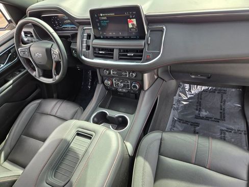 Used 2023 Chevrolet Suburban RST AWD/4WD image 19