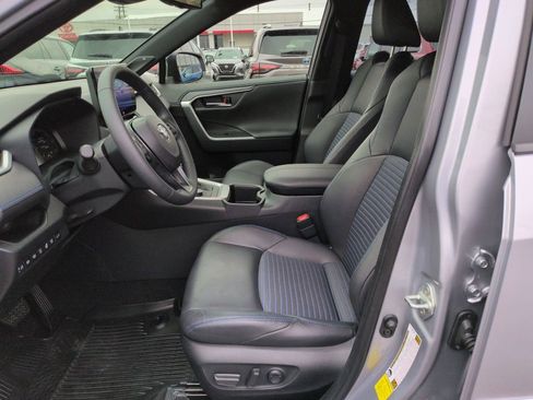 Used 2024 Toyota RAV4 XSE w/ Advanced Technology Package image 9