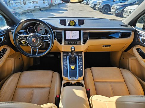 Used 2018 Porsche Macan S w/ Premium Package Plus AWD/4WD image 29