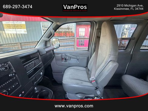 Used 2018 Chevrolet Express 3500 LT w/ LT Preferred Equipment Group image 11