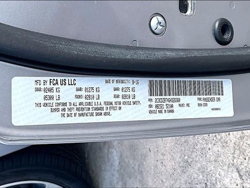 Used 2016 Dodge Challenger R/T image 34