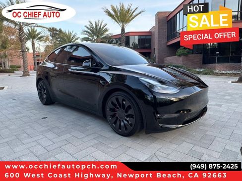 Used 2023 Tesla Model Y Performance AWD/4WD image 1