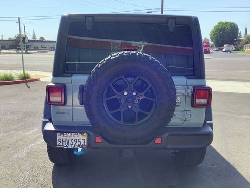 Used 2024 Jeep Wrangler Willys 4xe image 31