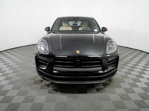 Certified 2025 Porsche Macan image 37