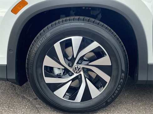 New 2025 Volkswagen Tiguan S image 6