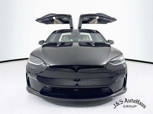 Used 2026 Tesla Model X Plaid AWD/4WD image 2