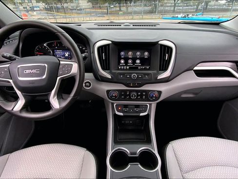 Certified 2022 GMC Terrain SLE w/ Driver Convenience Package image 14