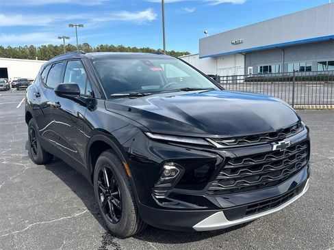 New 2026 Chevrolet Blazer LT image 5