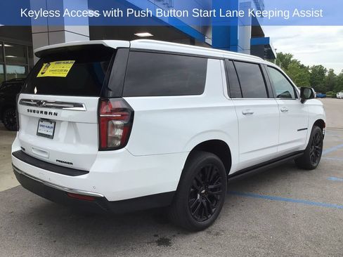 Used 2024 Chevrolet Suburban Premier AWD/4WD image 7