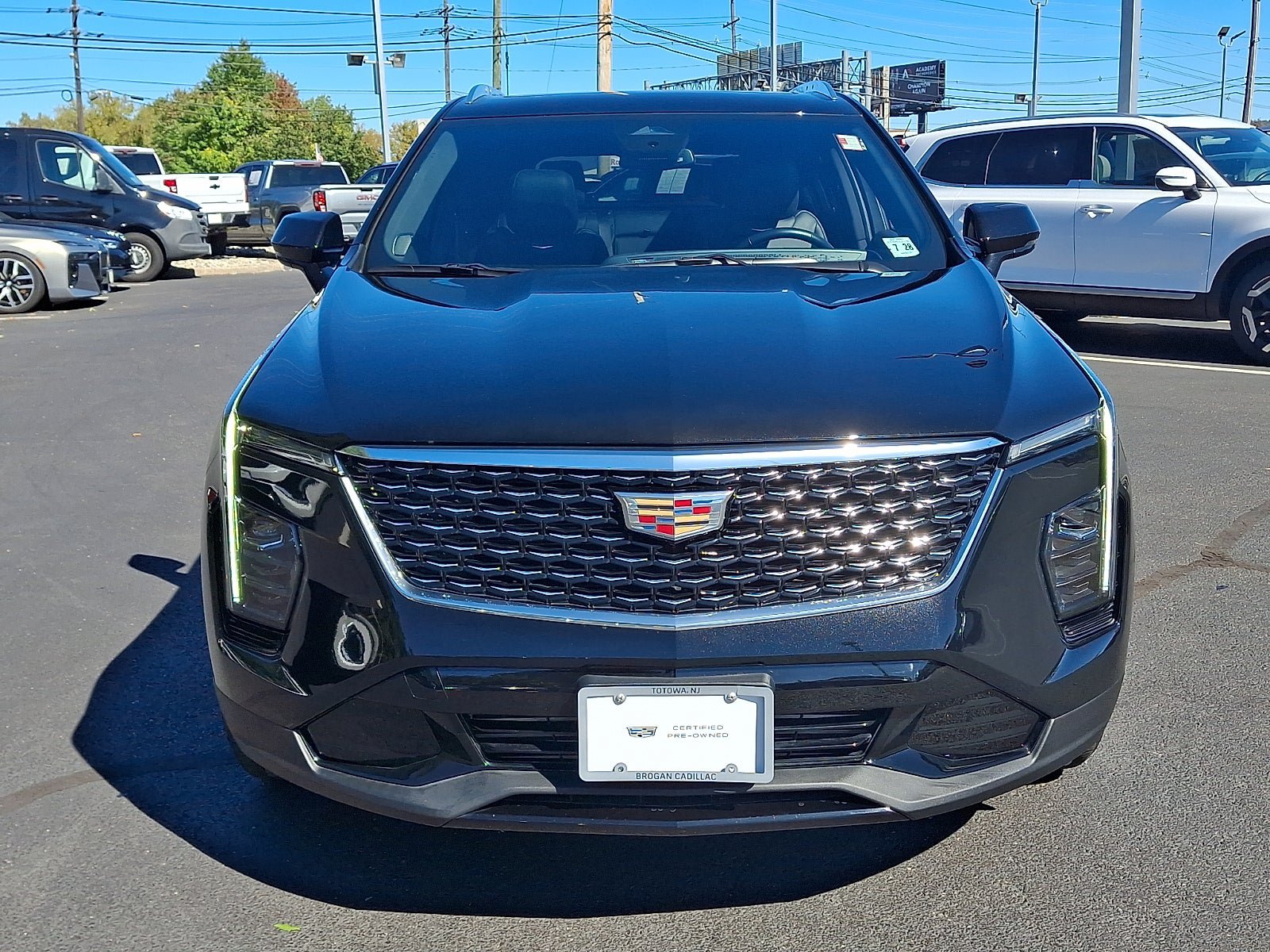 Certified 2024 Cadillac XT4 Premium Luxury AWD/4WD image 8