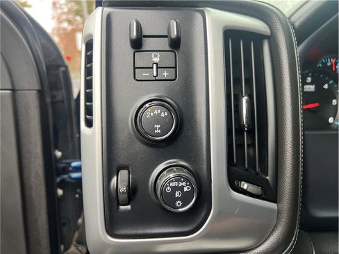 Used 2019 GMC Sierra 3500 SLE image 14