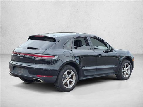 Used 2020 Porsche Macan AWD/4WD image 5