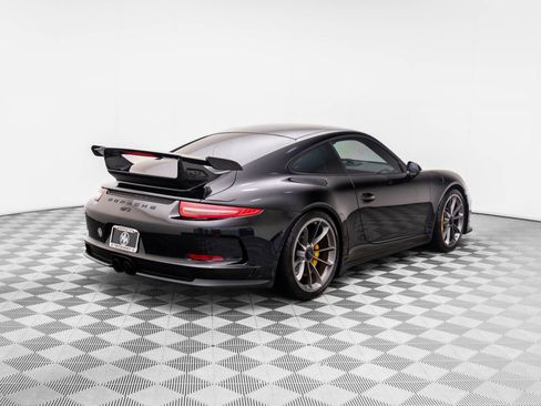 Certified 2014 Porsche 911 GT3 image 8