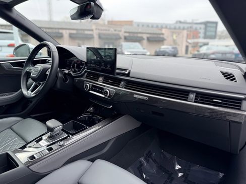 Used 2022 Audi S5 Premium Plus image 17