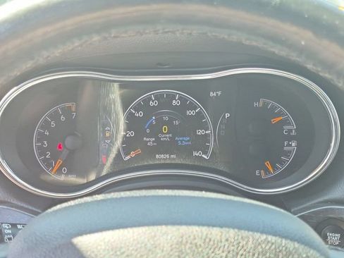 Used 2017 Jeep Grand Cherokee Altitude AWD/4WD image 13
