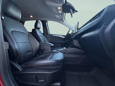 Certified 2023 Ford Escape Platinum AWD/4WD image 23