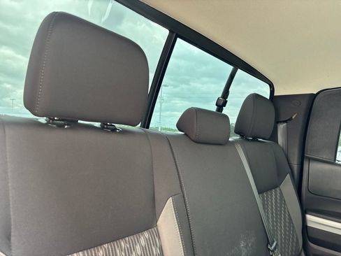 Used 2019 Toyota Tundra SR5 w/ SR5 Upgrade Package RWD image 27