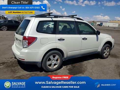 Used 2012 Subaru Forester 2.5X w/ Alloy Wheel Pkg AWD/4WD image 4