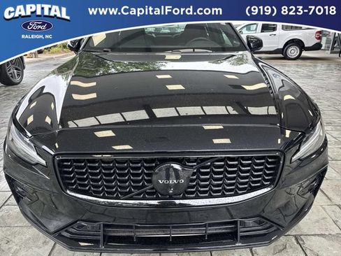 Used 2024 Volvo S60 B5 Plus w/ Climate Package AWD/4WD image 10
