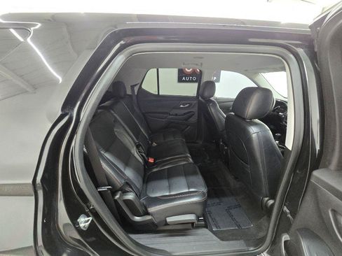 Used 2019 Chevrolet Traverse LS FWD image 17