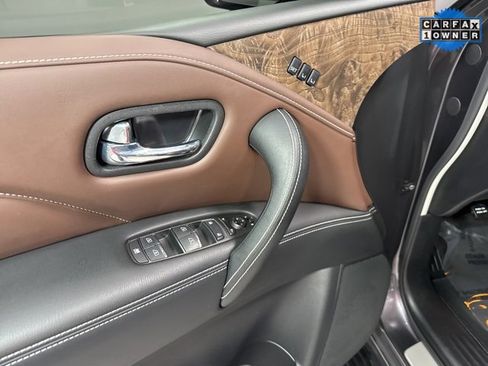 Used 2024 INFINITI QX80 Premium Select w/ Cargo Package image 12