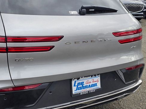 New 2026 Genesis GV70 2.5T Advanced image 25