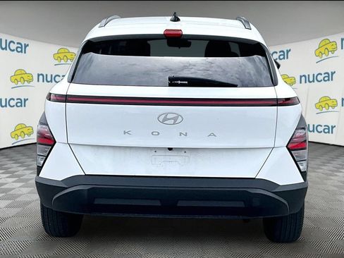 Used 2025 Hyundai Kona SEL AWD/4WD image 5