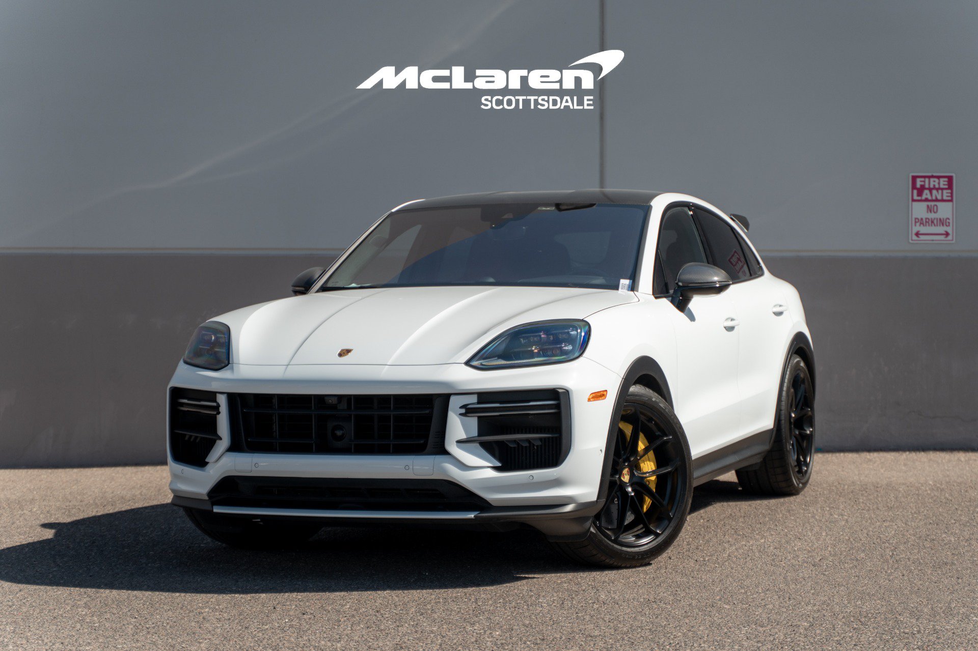 Used 2024 Porsche Cayenne Turbo GT AWD/4WD image 2