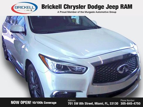 Used 2017 INFINITI QX60 FWD w/ Deluxe Technology Package image 24
