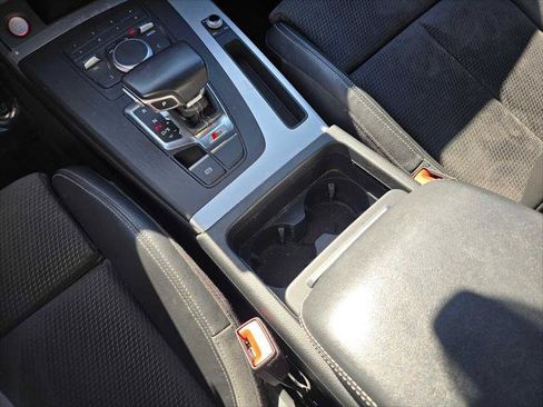 Used 2020 Audi SQ5 Premium AWD/4WD image 29