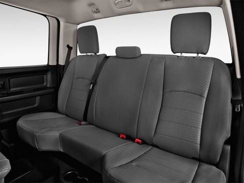 Used 2019 RAM 1500 Express AWD/4WD image 11