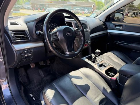 Used 2013 Subaru Outback 2.5i Premium AWD/4WD image 14