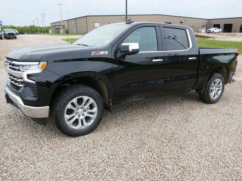 New 2026 Chevrolet Silverado 1500 LTZ AWD/4WD image 8