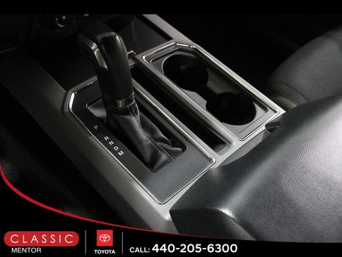 Used 2019 Ford F150 Raptor w/ Raptor Hood Graphics Package image 16