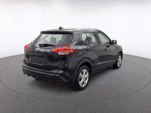Used 2024 Nissan Kicks S FWD image 6