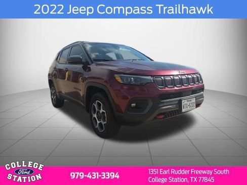 Used 2022 Jeep Compass Trailhawk w/ Trailhawk Elite Group AWD/4WD image 1