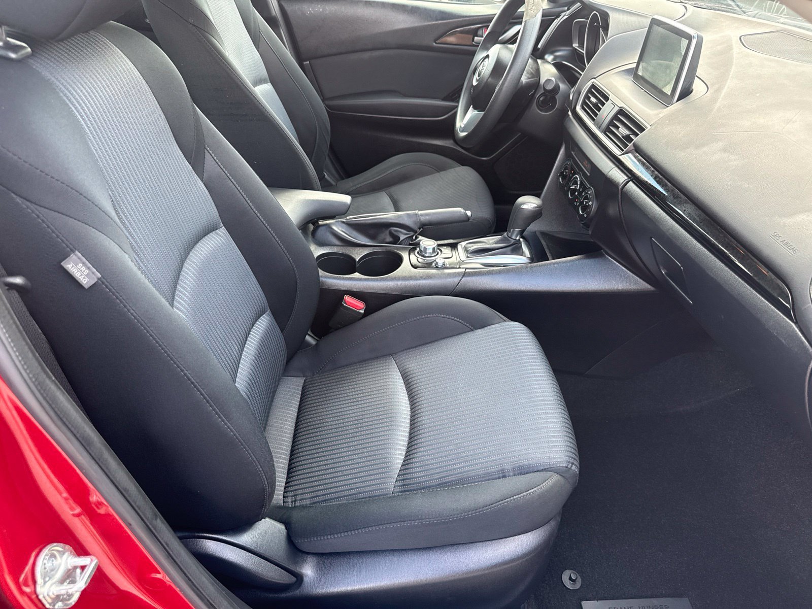 Used 2016 MAZDA MAZDA3 i Sport w/ Preferred Equipment Package FWD image 26