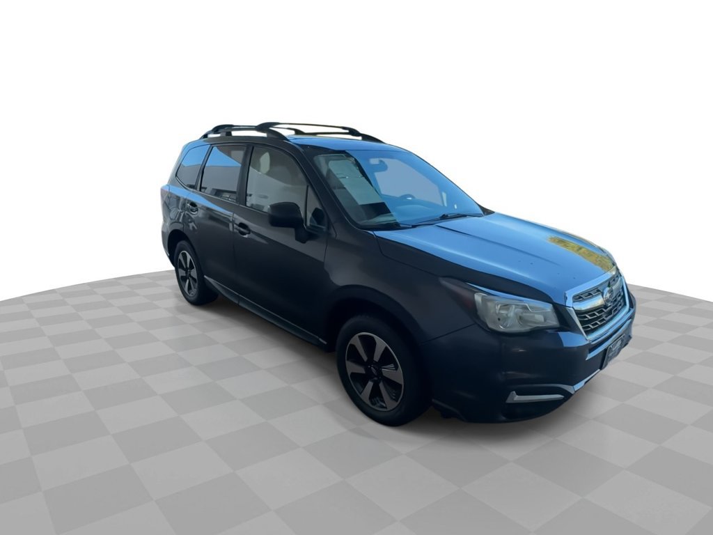 Used 2017 Subaru Forester 2.5i Premium w/ All-Weather Package AWD/4WD image 2
